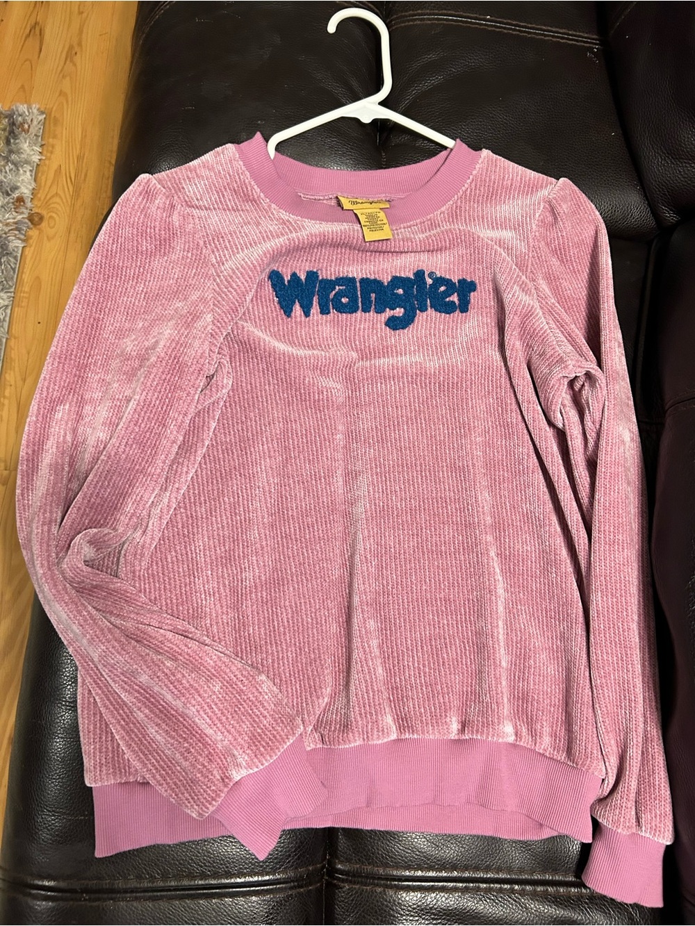 Wrangler Pink Plush Ribbed Crew Sweatshirt with Blue Logo